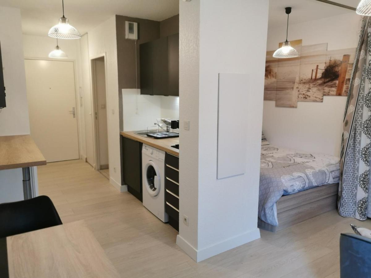 Studio Calme Avec Parking Saint-Pierre-du-Mont  Экстерьер фото